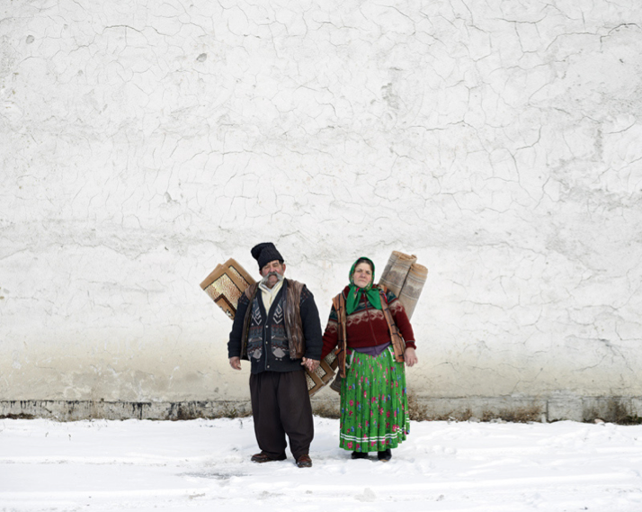 Tamas Deszo - Carpet Sellers (Pojorata, North Romania, 2012)