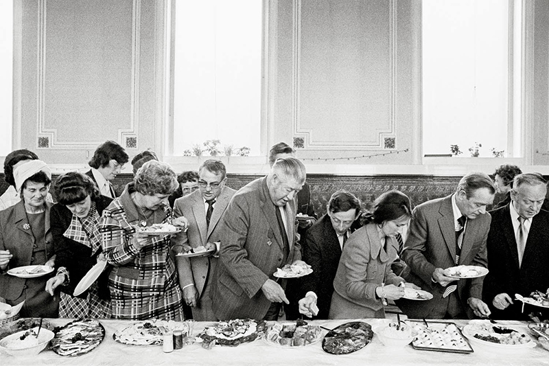 Martin Parr , 1977, Banquet d'investiture du maire , Todmorden, Yorkshire